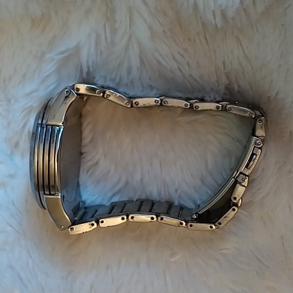 Men's Watch - Picture 3 of 5